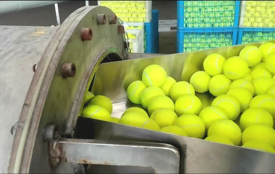 Tennis Balls of Different Colors-3pcs/can